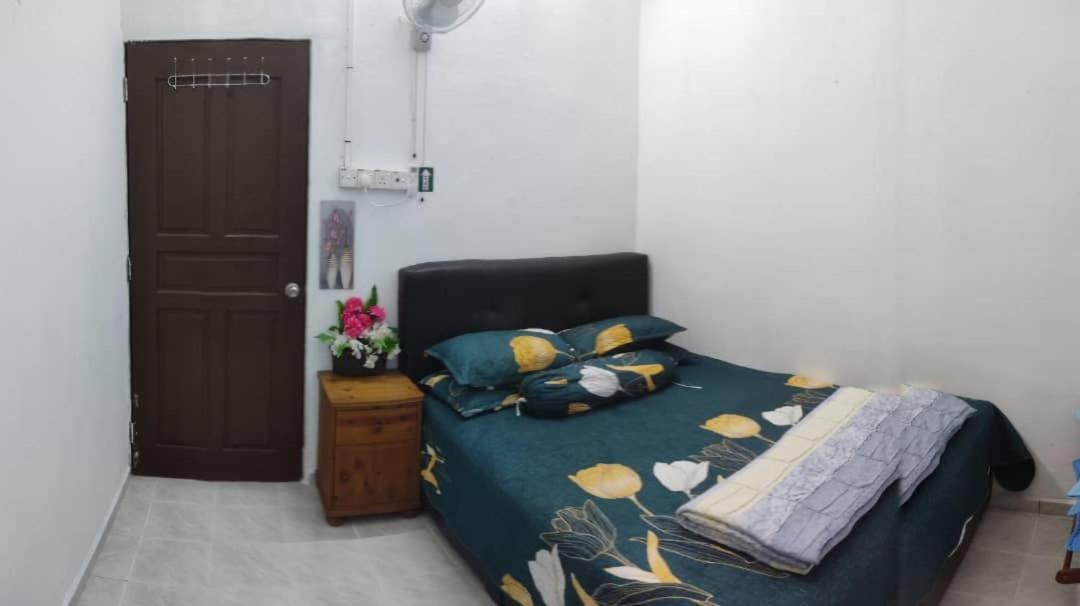 Ns Homestay Private Pool Tanah Merah  Exterior photo