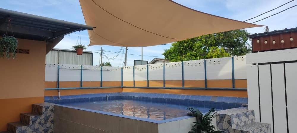 Ns Homestay Private Pool Tanah Merah  Exterior photo
